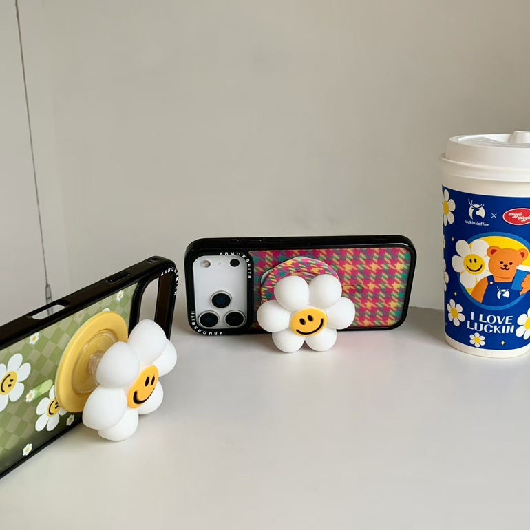 Smiley Flower iPhone Cover With Charm & MagSafe Holder - Kalakaar Indiaa